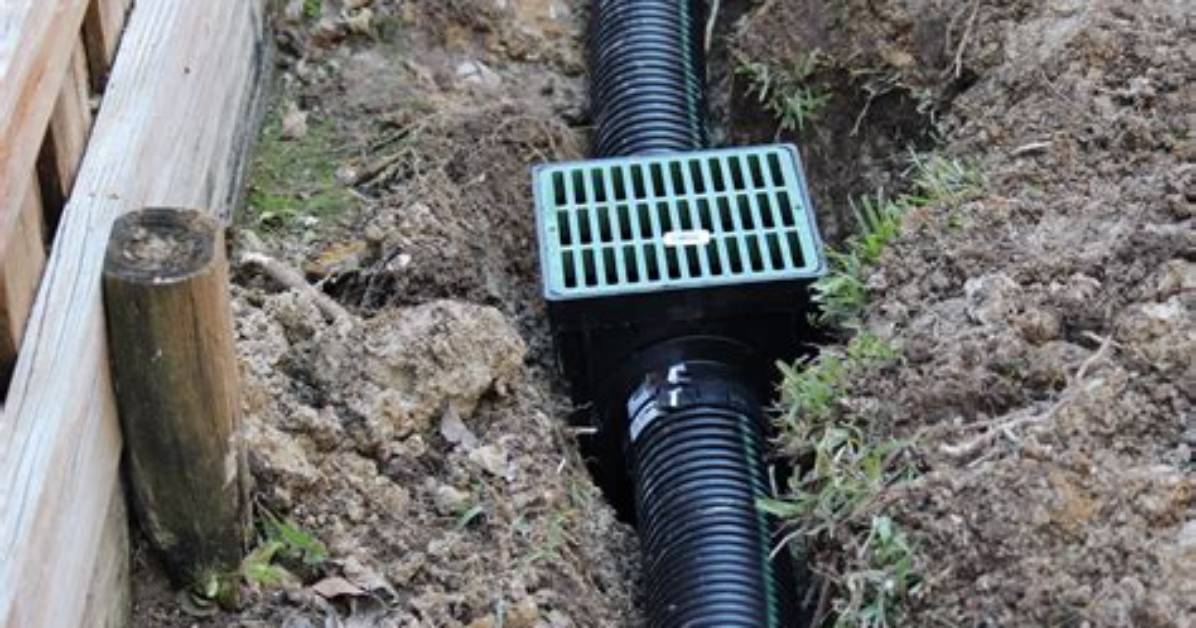 How Does a Drain Work in a Bathtub?
