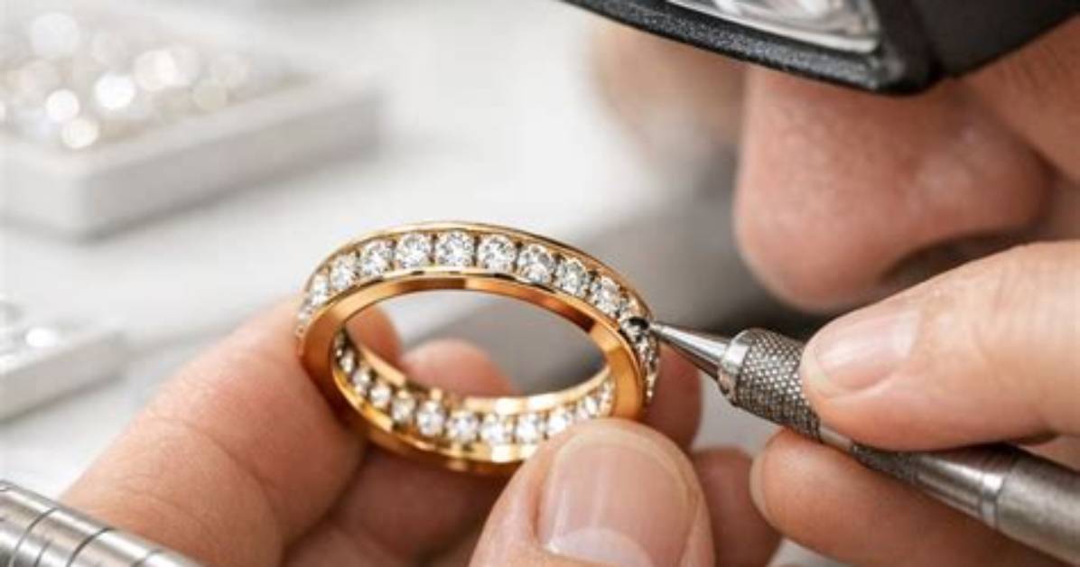 How Does a Jeweler Resize a Ring?