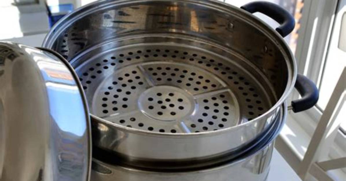 How Does a Steamer Work?