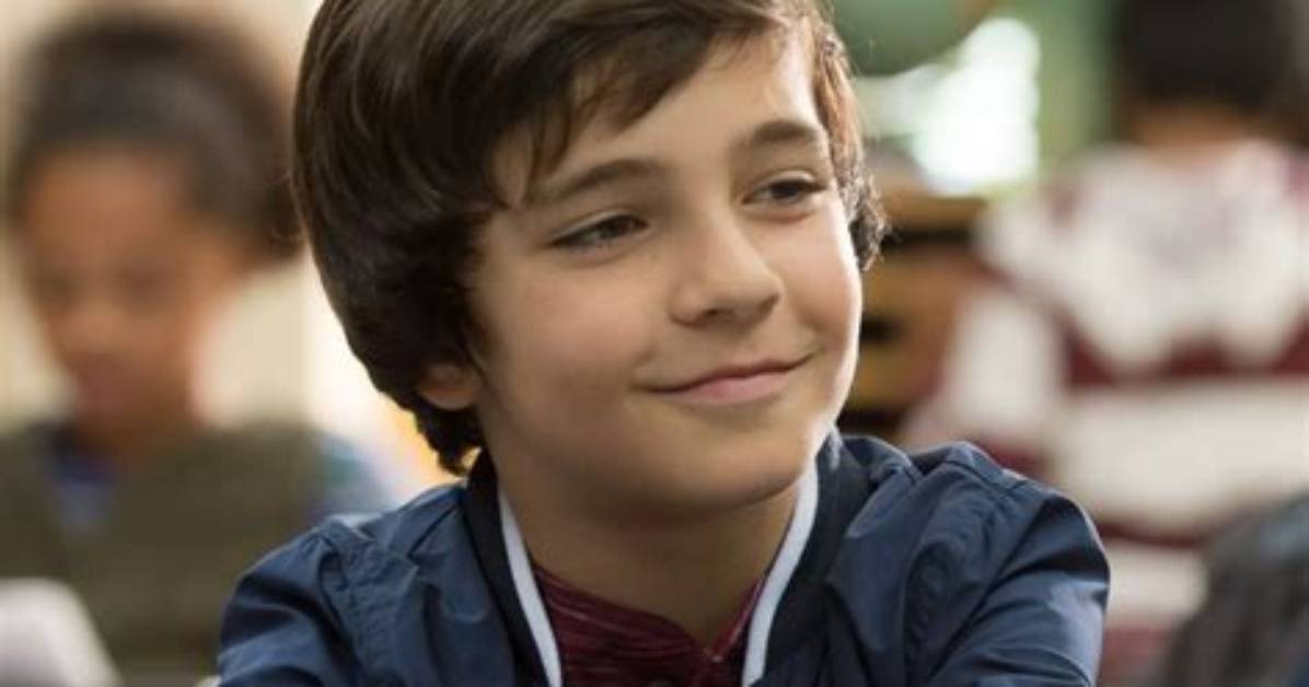 How Does Julian Bully Auggie?