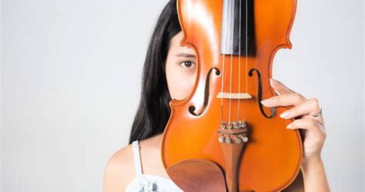 How Many Strings Does a Typical Fiddle Have