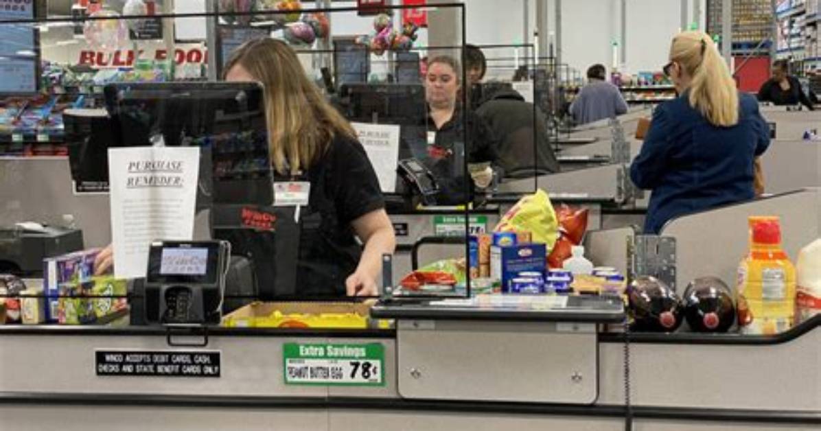 How Much Do Dillards Cashiers Make