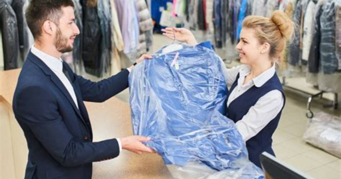 How Much Does a Dry Cleaner Make