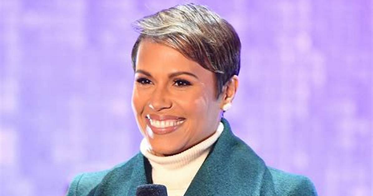 How Much Does Jovita Moore Make?