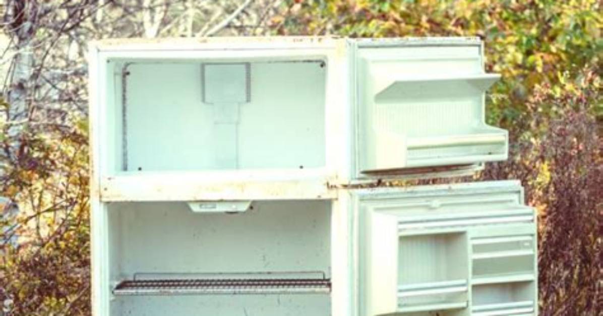 How Old Do Refrigerators Last?