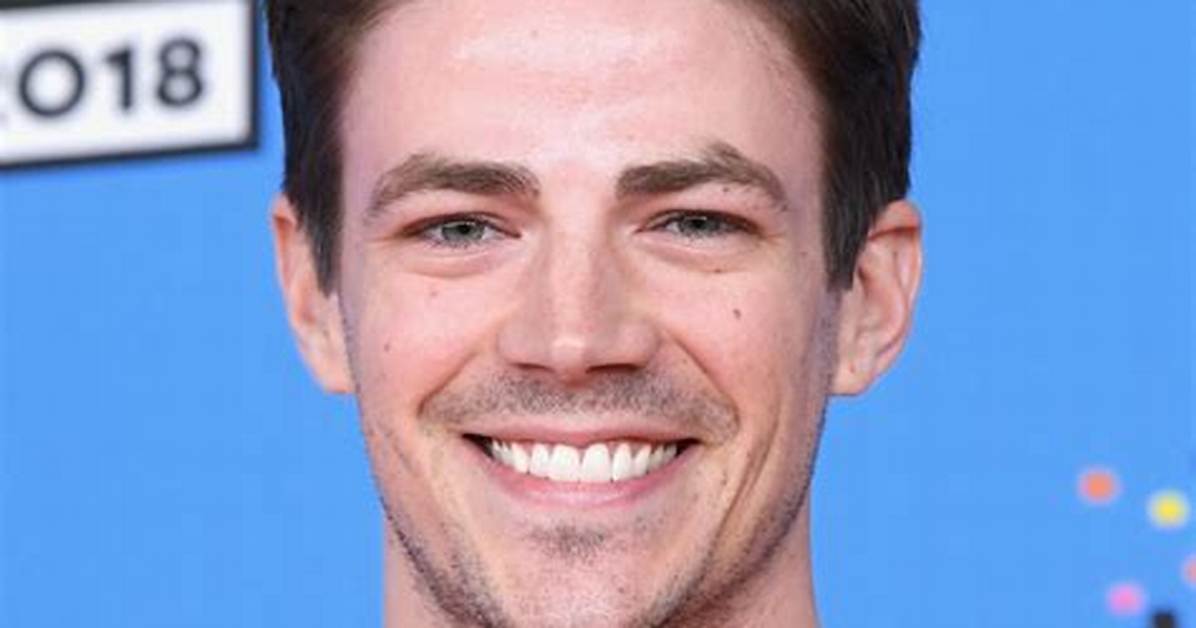 How Old Grant Gustin?