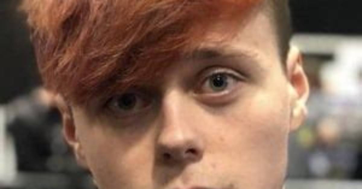 How Old Is Imallexx?