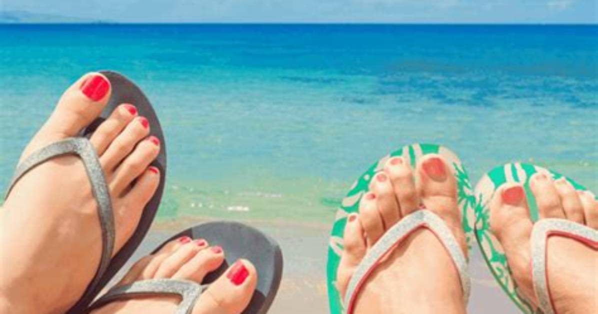 How Should Flip Flops Fit?
