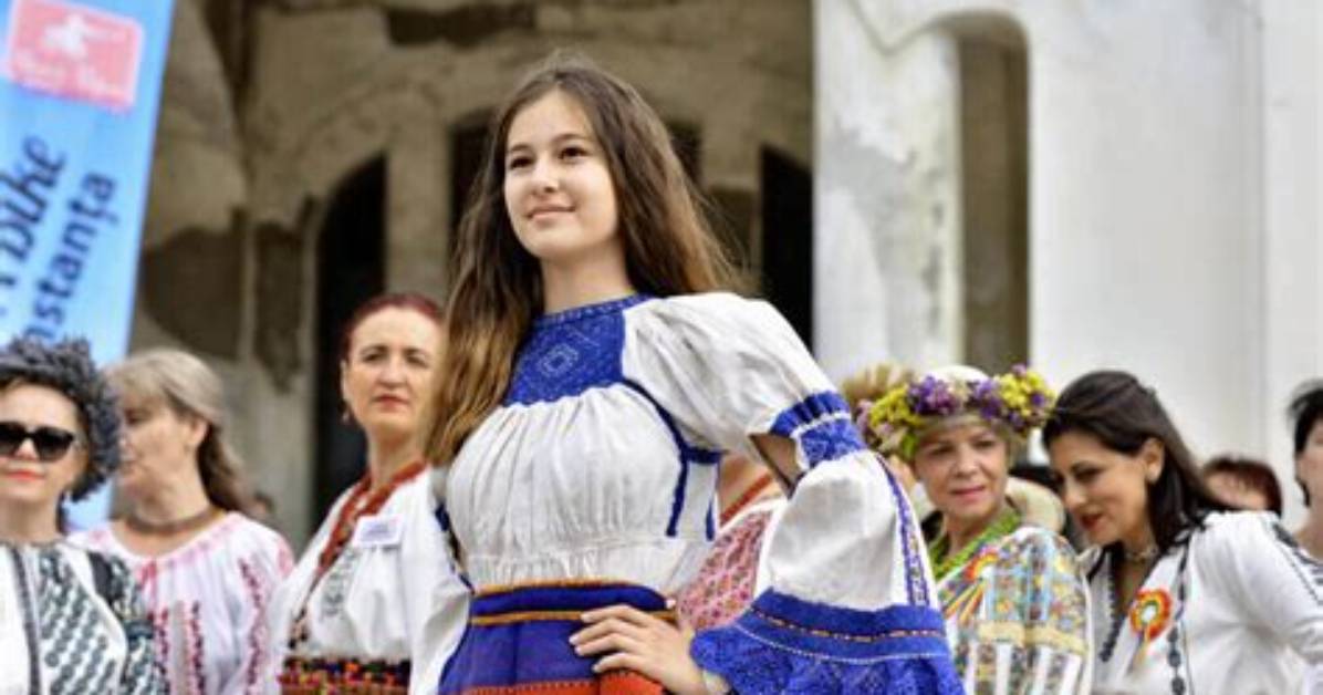 How Slavic Is Romanian?