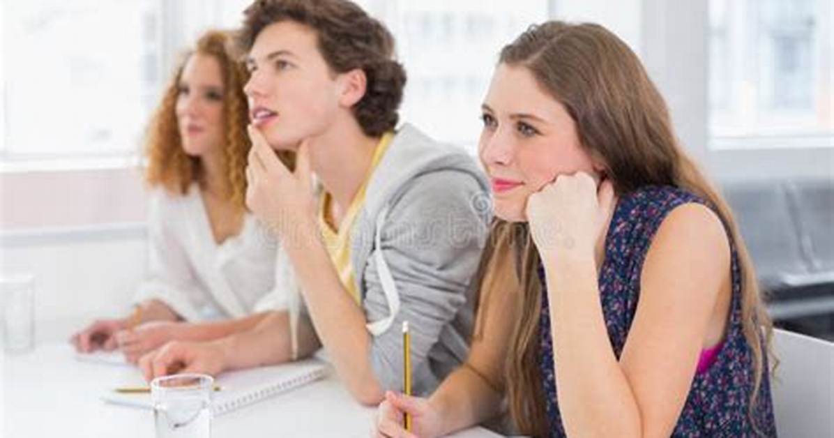 How to Be Attentive in Class?