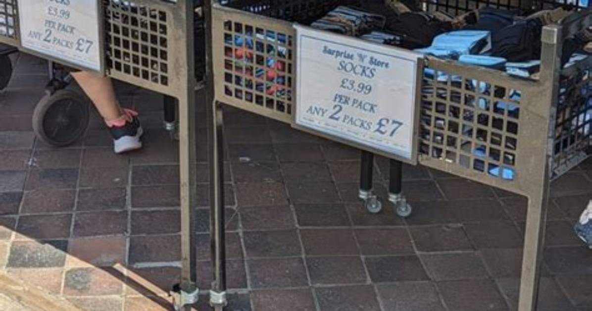 How to Dump a Table to Console?