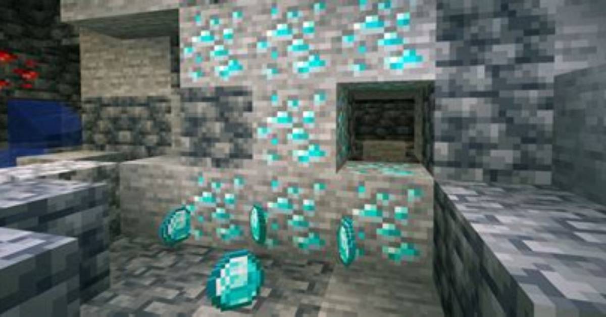 How to Find Diamonds in Minecraft with Clay