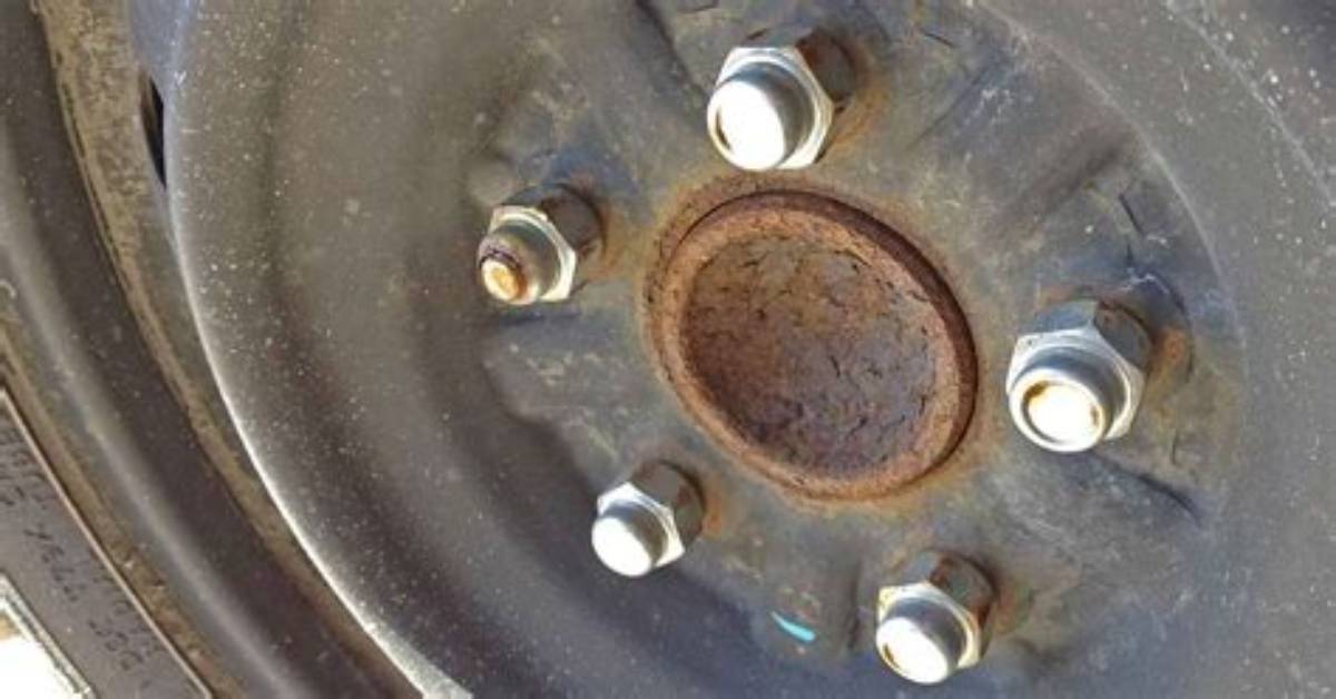 How to Get a Rounded Lug Nut Off