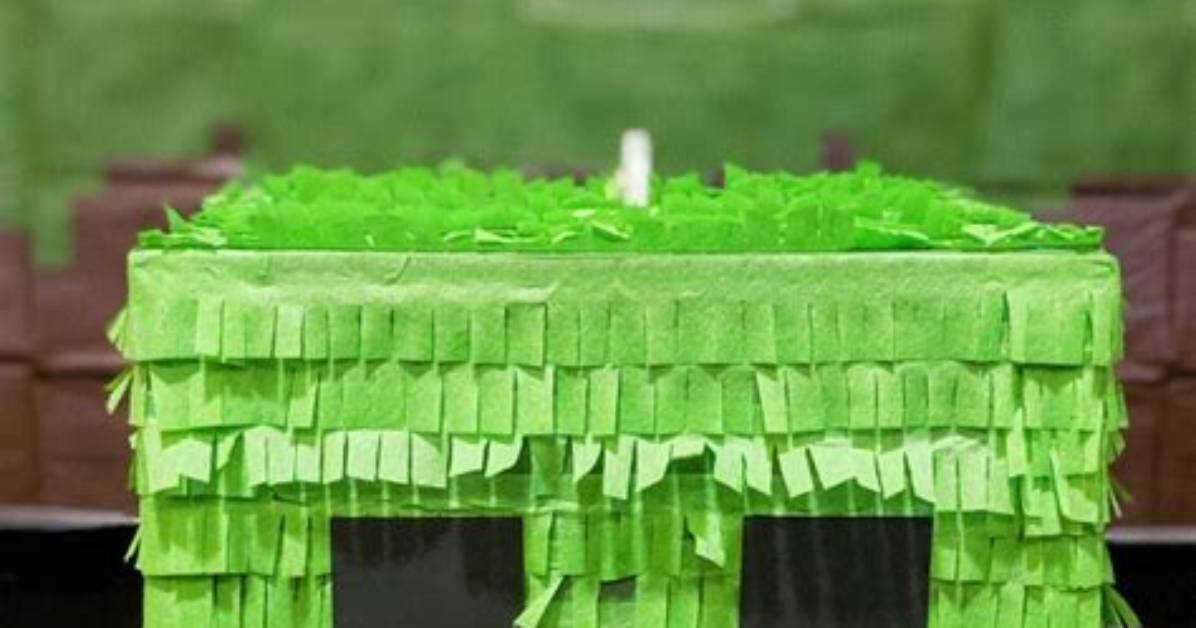 How to Make a Minecraft Creeper Pinata