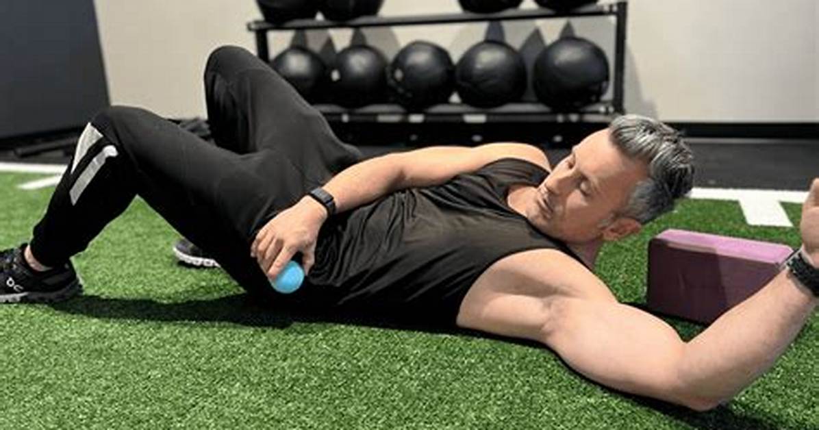 How to Use a Lacrosse Ball for Self-Myofascial Release | Shoulders and Chest
