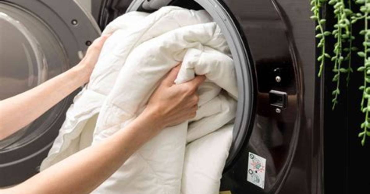 How to Wash a Comforter