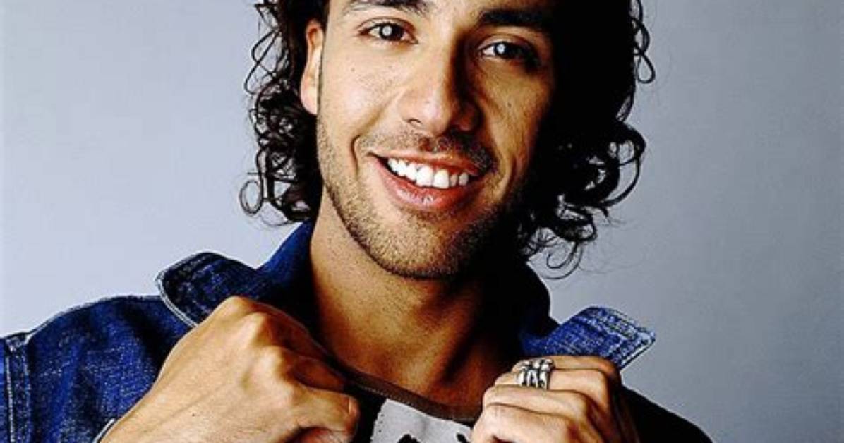 Howie D.