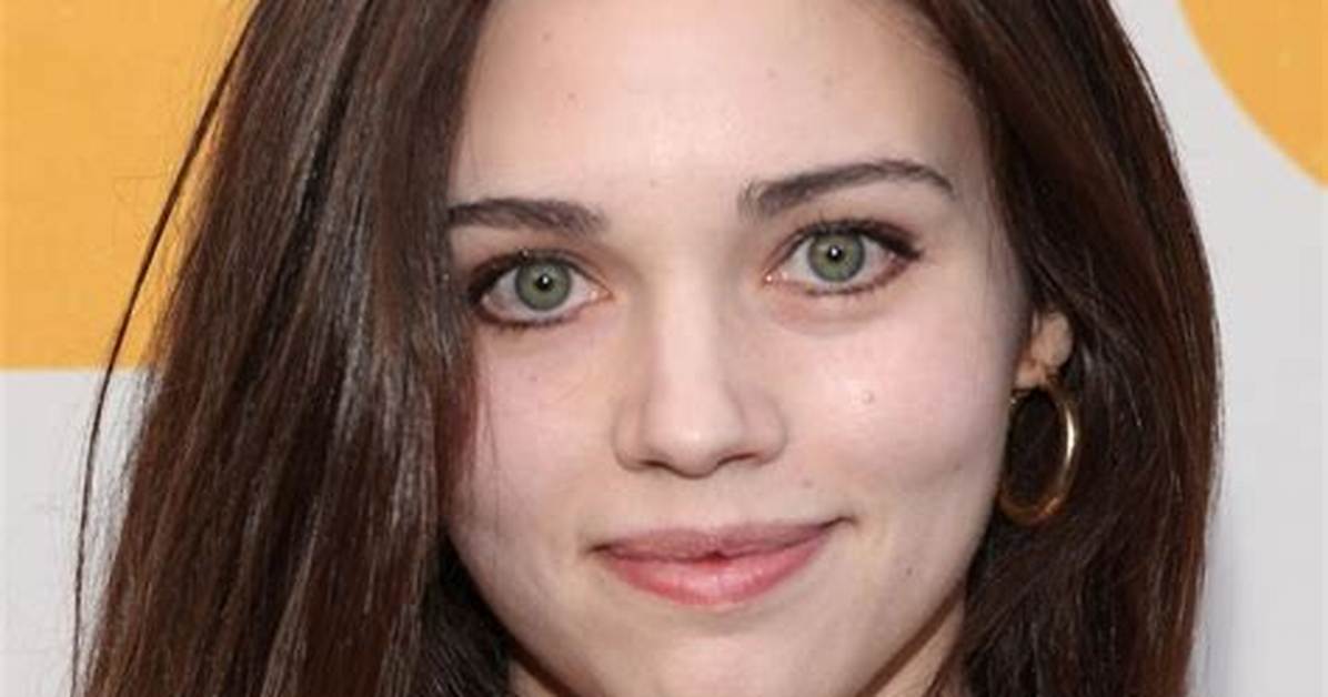 India Eisley