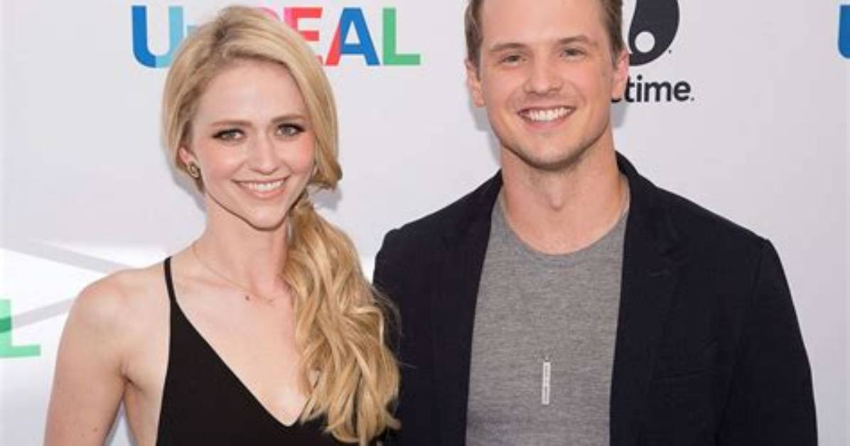 Inside Freddie Stroma and Wife Johanna Braddy's Marriage