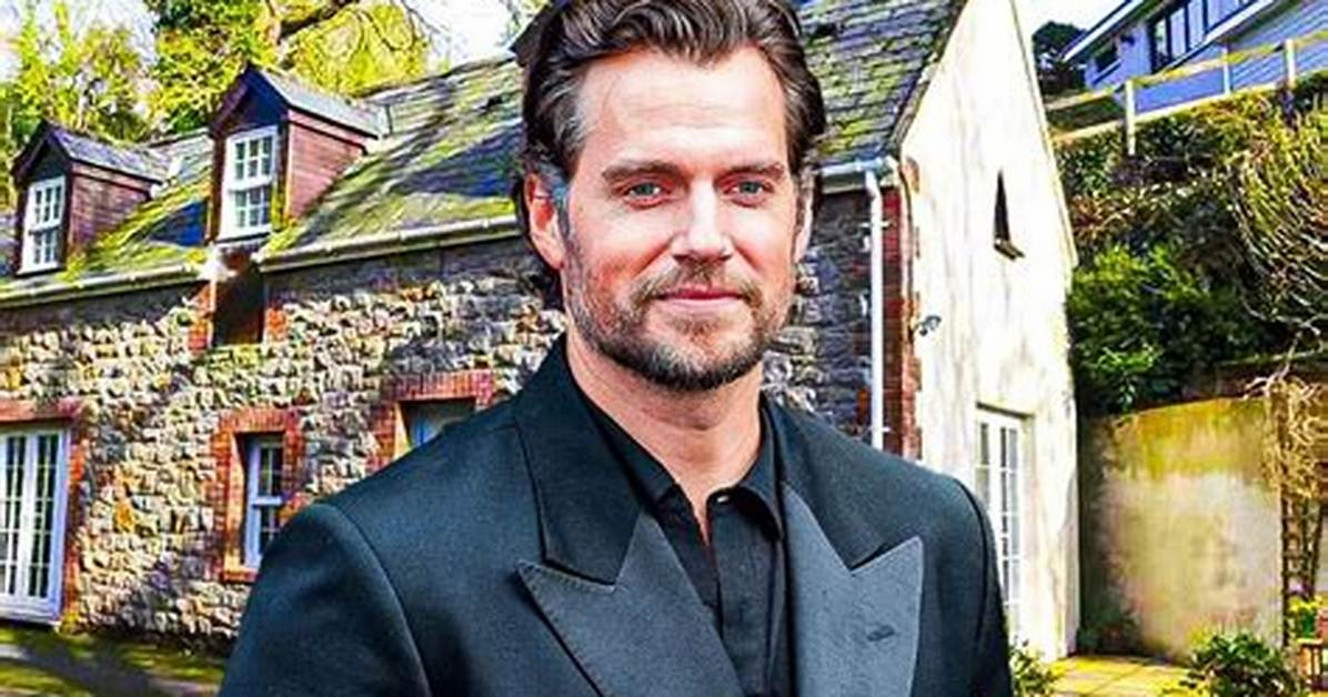 Inside Henry Cavill's $3.94 Million Former Mansion, with Photos