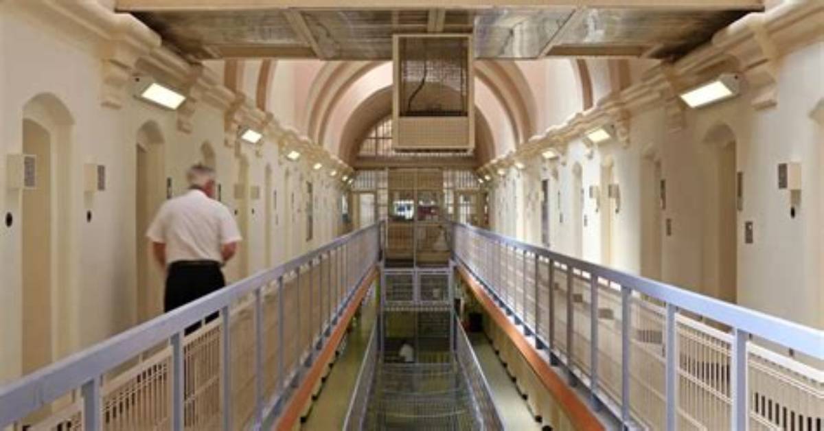 Inside the Hmp Wandsworth Video Twitter Phenomenon