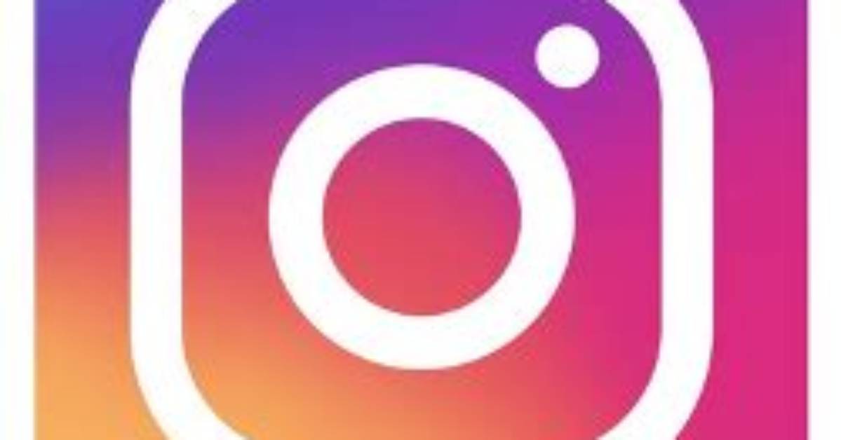 Instagram Direct Gets Update That Allows Disappearing Media and Permanent Texts to Share a Thread