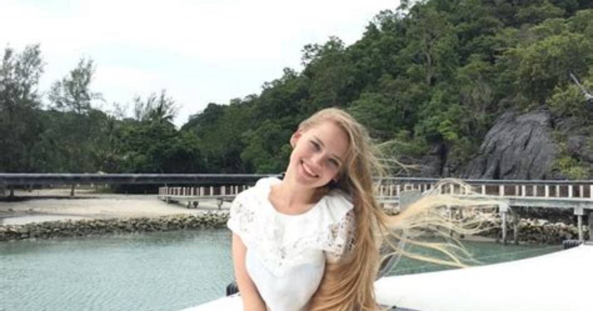 Internet Calls Oksana Neveselaya World's Hottest Math Teacher