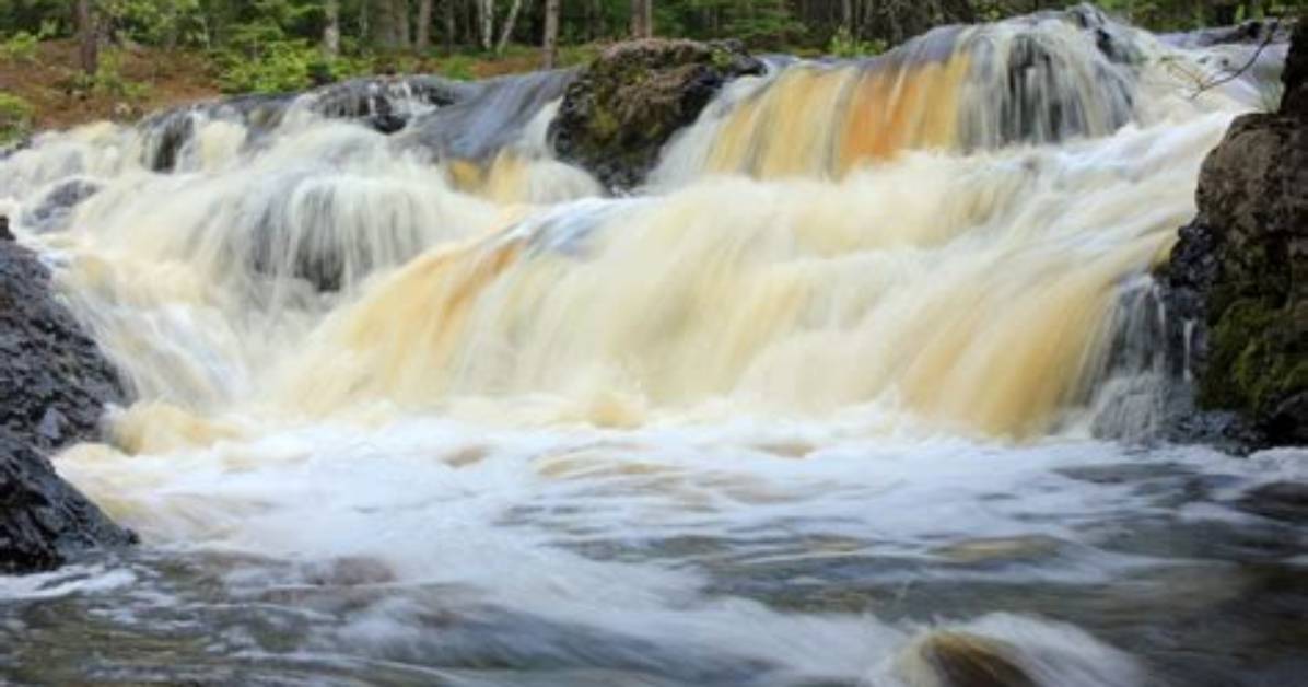 Is Amnicon Falls State Park Open?