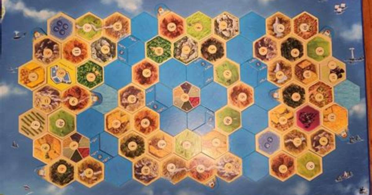 Is Catan 2 Player?