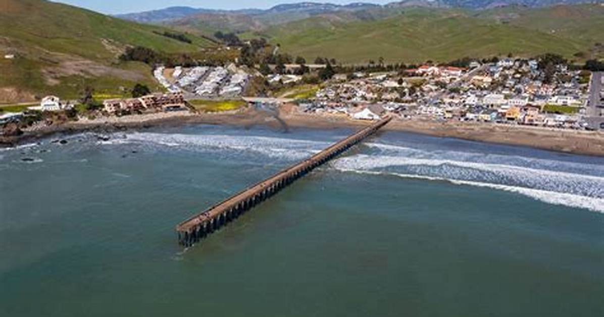 Is Cayucos Pier Open