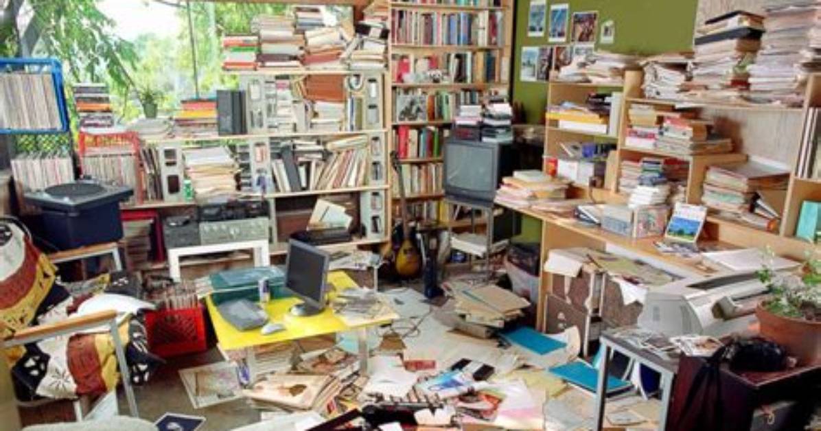 Is Clutter in the Workplace Something You