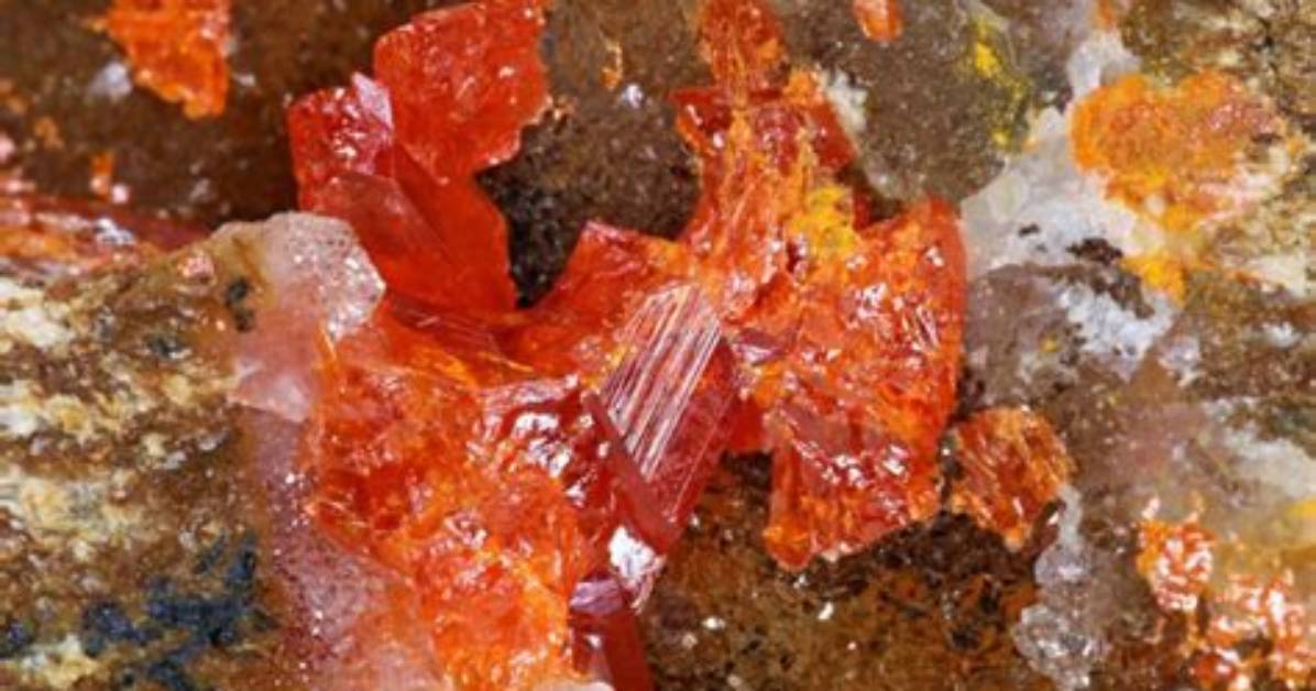 Is Crocoite a Quartz?