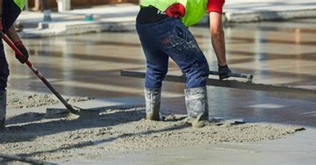 Is It Concretor or Concreter?