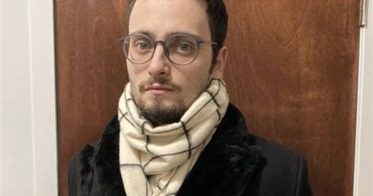 Is Levy Rozman Russian?