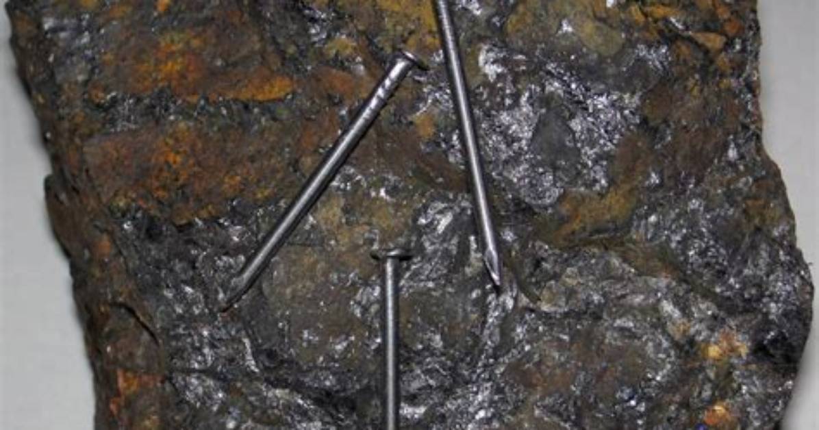 Is Lodestone a Temporary Magnet?
