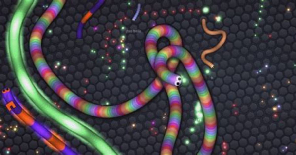 Is Slither. Io Really Multiplayer?