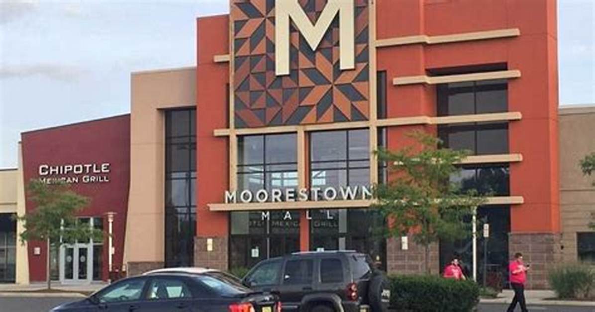 Is the Moorestown Mall Open?