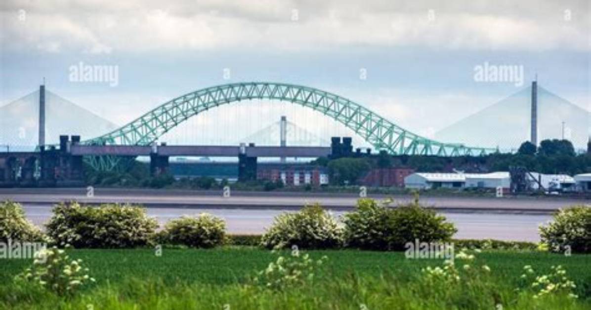 Is the Old Runcorn Bridge Open?