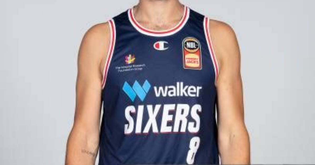 Isaac Humphries