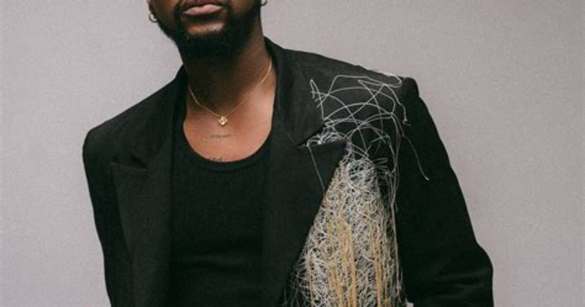 ‘It Is Not Easy’ – Kizz Daniel Says, as He Returns to Smoking After Quitting 3 Months Ago