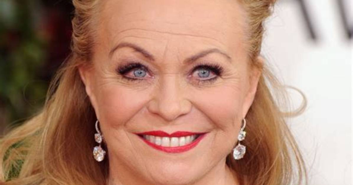 Jacki Weaver Net Worth