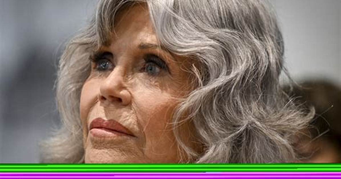 Jane Fonda's Hair and Makeup Look