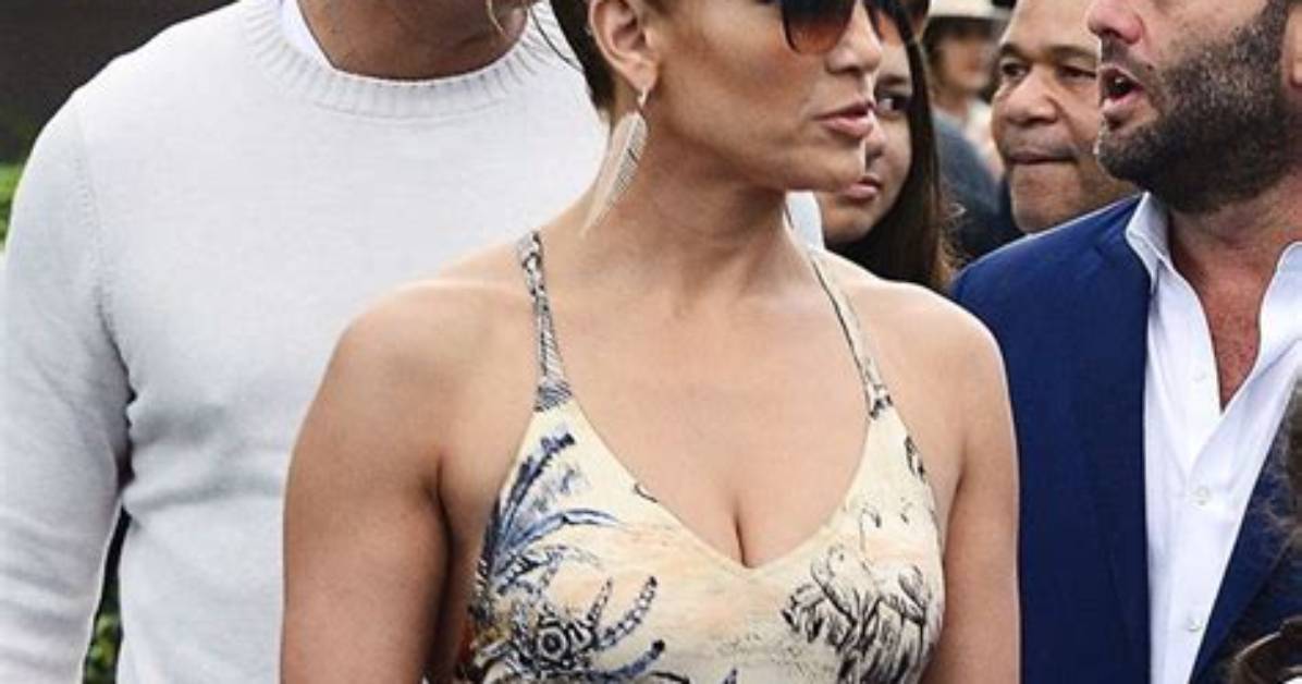 Jennifer Lopez Just Wore the Coach Willis Bag and We Love It