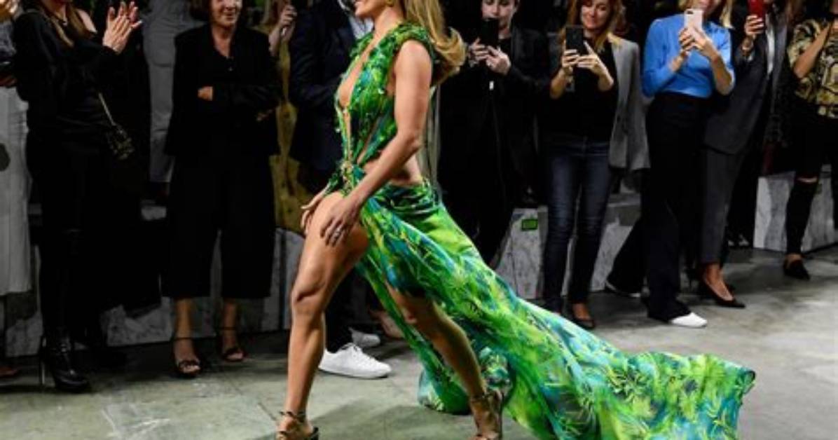 Jennifer Lopez Talks Green Versace Grammys Dress