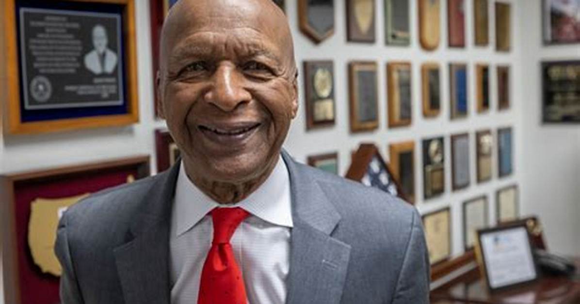 Jesse White
