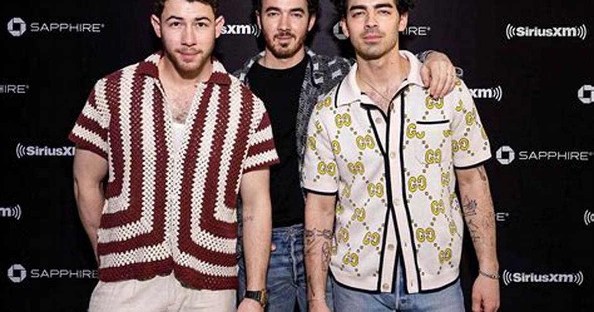 Joe Jonas Reveals the Jonas Brothers' Tour Wardrobe