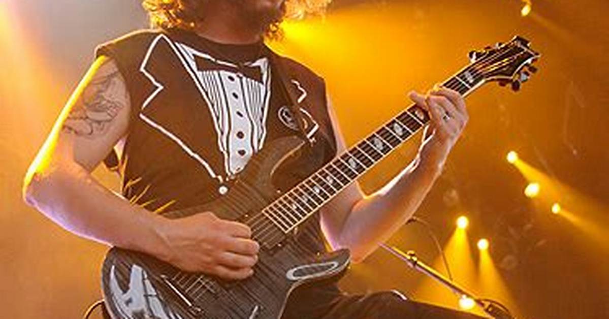 Joel Stroetzel