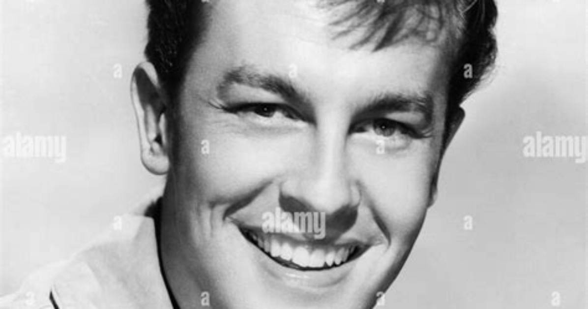 John Dall Net Worth