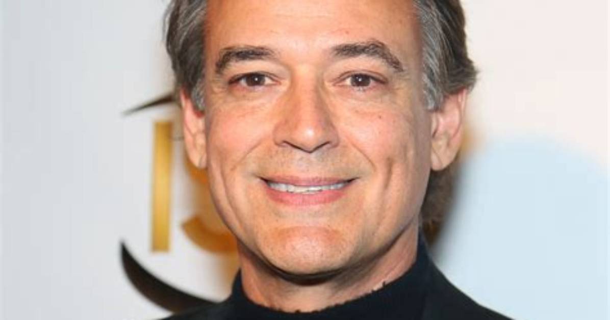 Jon Lindstrom Net Worth