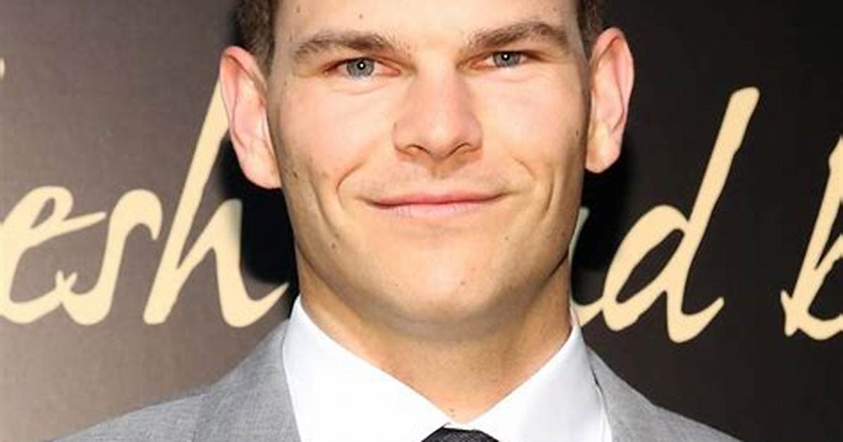 Josh Helman